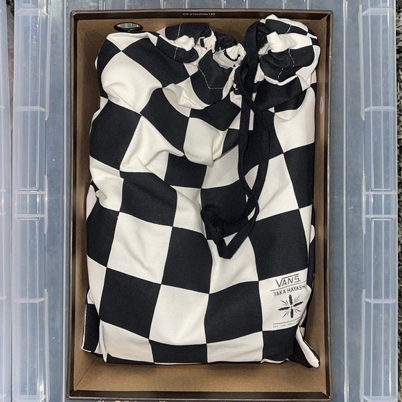 New VANS VAULT X Taka Hayashia TH SK8 Skool LX in Nubuck Leather Old Rose/ Black - Picture 13 of 16